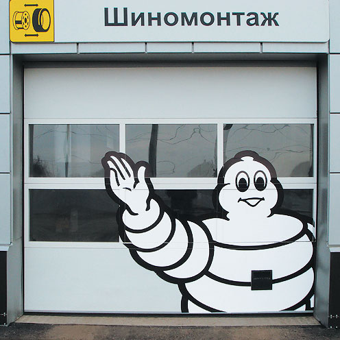 Панорамные ворота AluTech