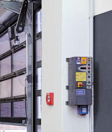 Промышленные секционные ворота Hörmann