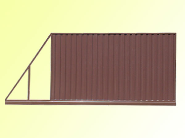 Полотно ворот, обшитое пластизолом